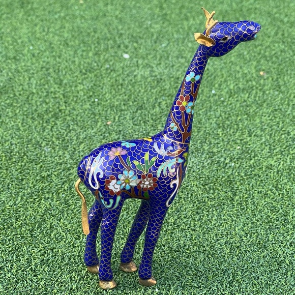 Vintage Cloisonné Giraffe Figurine – 6.25” Tall, Rare & Hard to Find - Picture 2 of 8